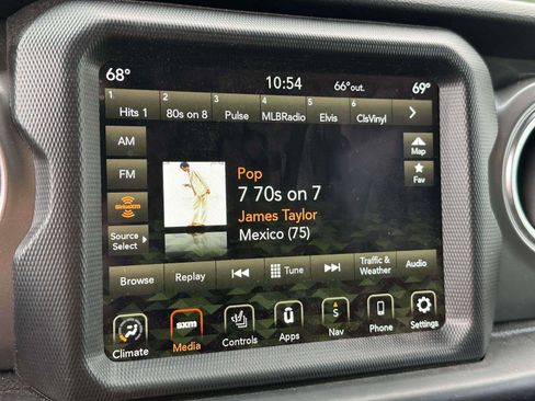 Used 2022 Jeep Wrangler Unlimited Rubicon 4xe w/ Cold Weather Group image 25