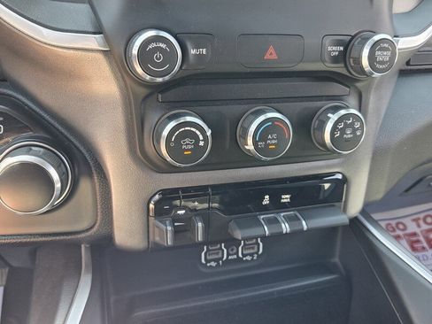 Used 2021 RAM 1500 Big Horn AWD/4WD image 20