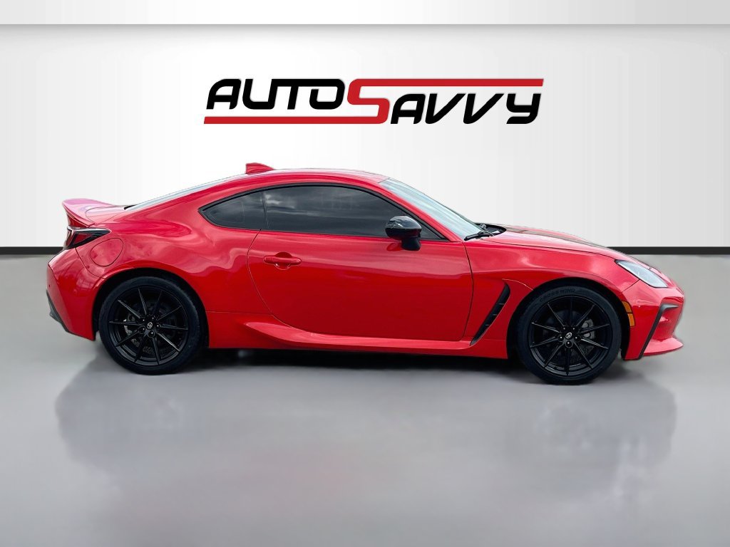 Used 2022 Toyota GR86 Premium w/ ALL Weather Mat Package (TMS) RWD image 8