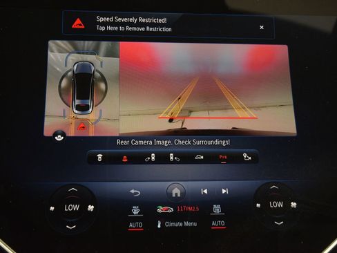 Used 2023 Mercedes-Benz EQS 580 4MATIC Sedan image 32