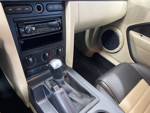 Used 2007 Ford Mustang GT image 16