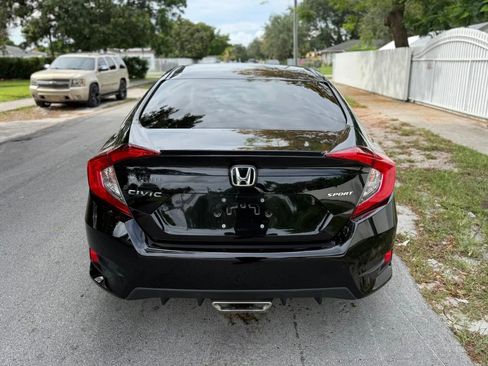 Used 2021 Honda Civic Sport image 8