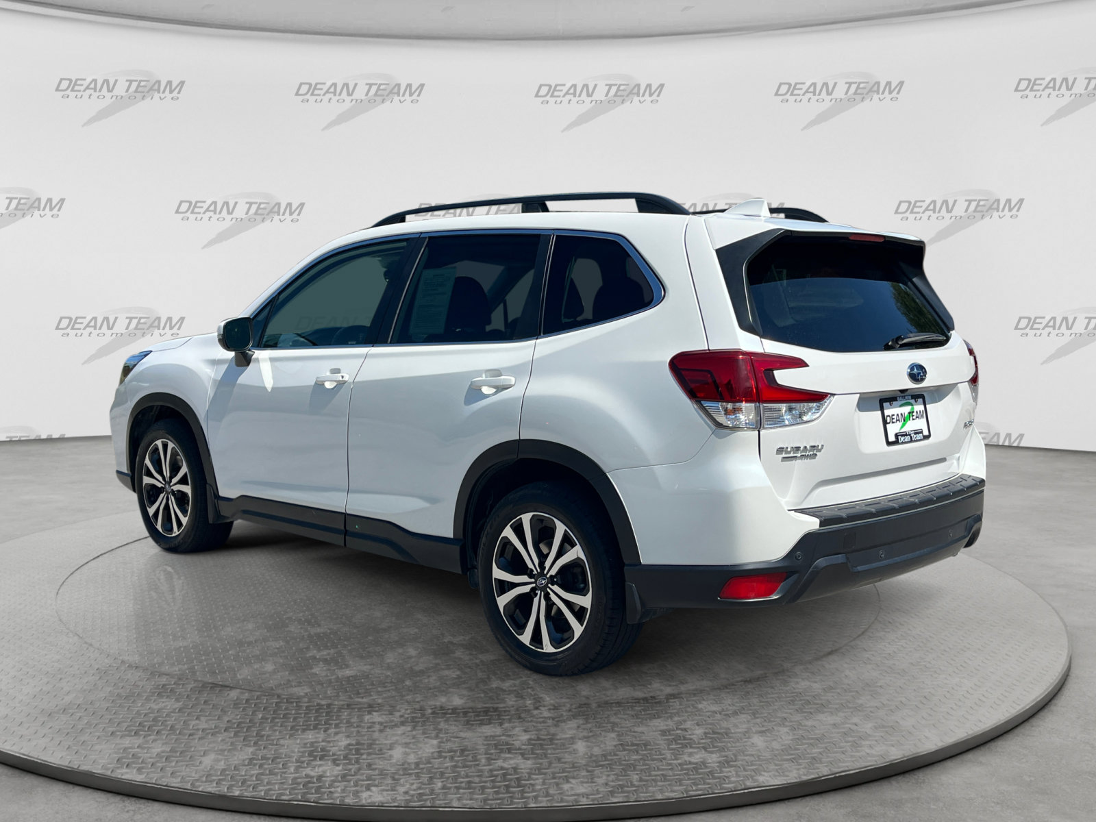 Used 2020 Subaru Forester Limited w/ Popular Package #3 AWD/4WD image 7