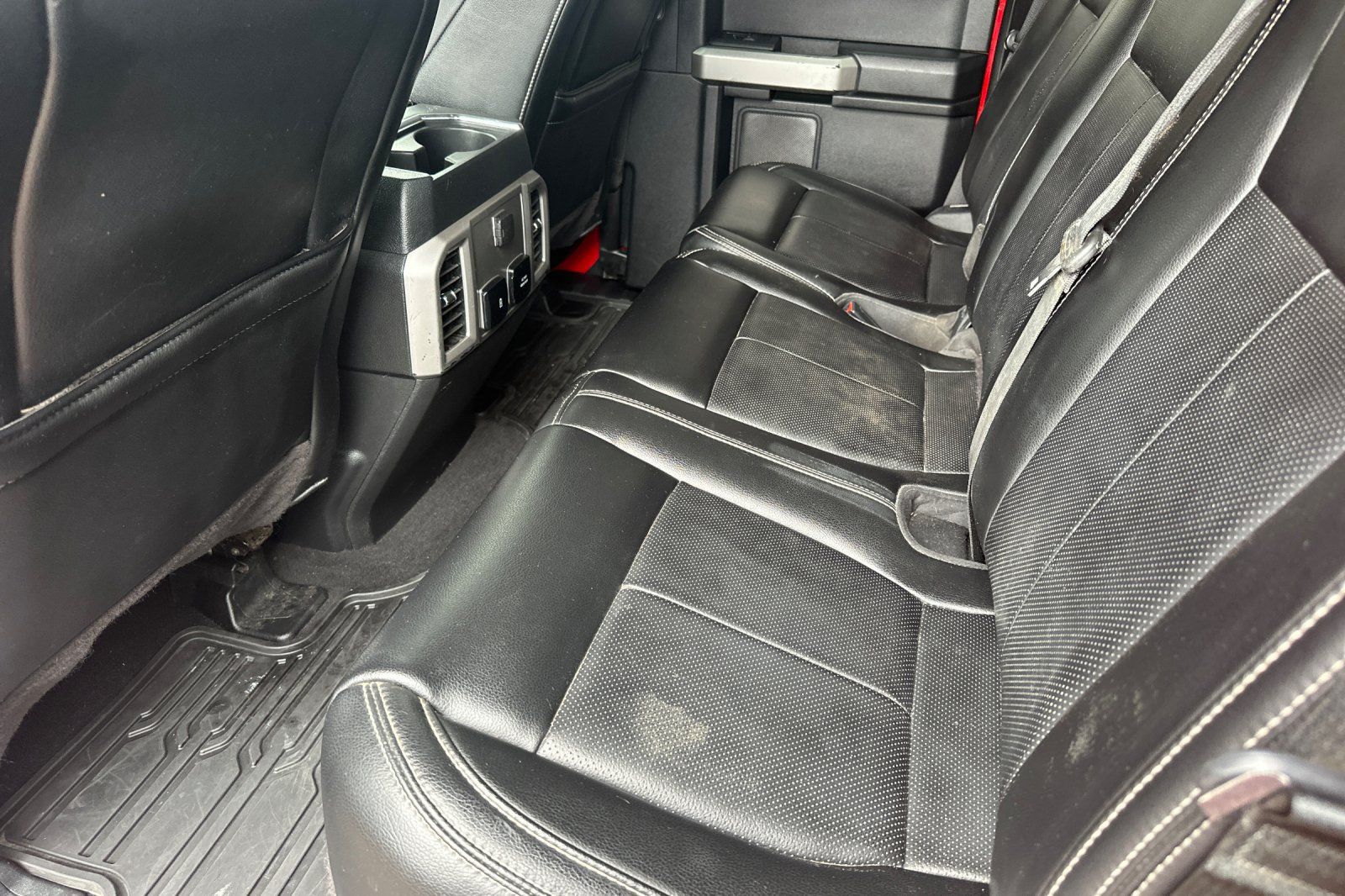 Used 2020 Ford F450 Lariat w/ Lariat Value Package AWD/4WD image 13