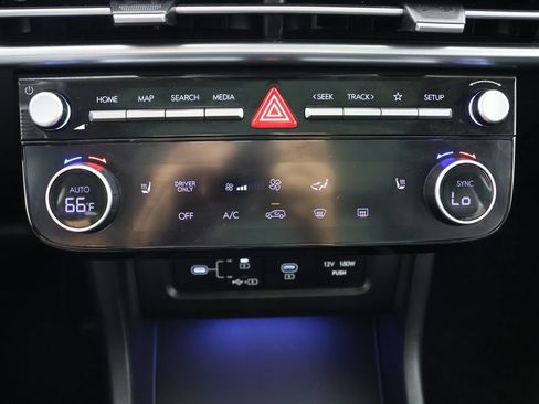 Certified 2025 Hyundai Tucson SEL AWD/4WD image 15