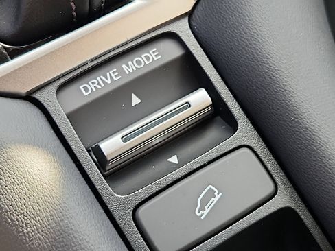 New 2026 Honda HR-V EX-L image 15