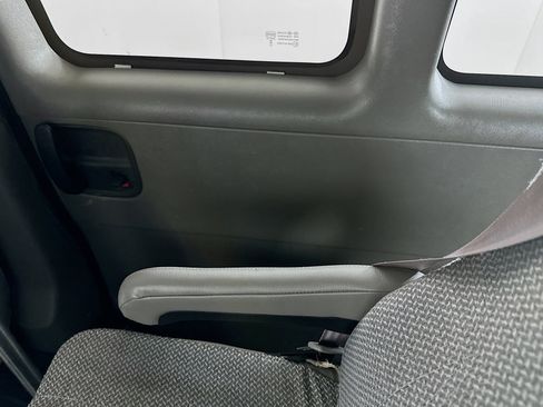 Used 2015 Chevrolet Express 3500 LT w/ LT Preferred Equipment Group image 26