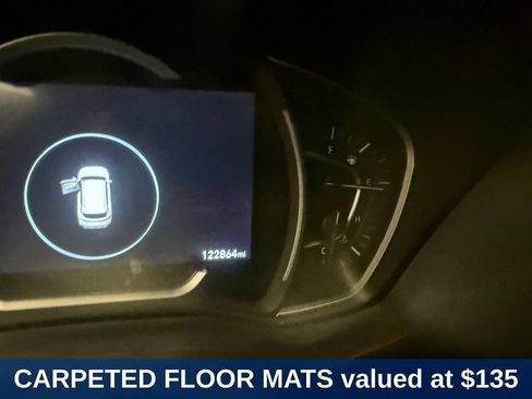 Used 2019 Hyundai Santa Fe SEL FWD image 3