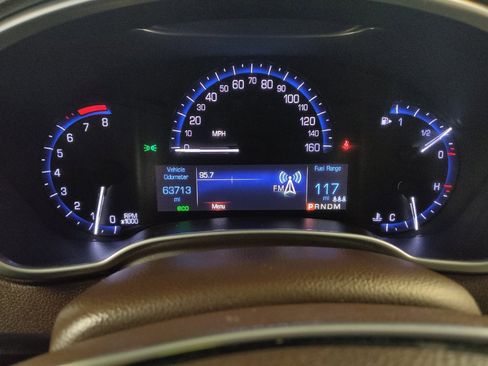 Used 2015 Cadillac SRX Luxury image 23