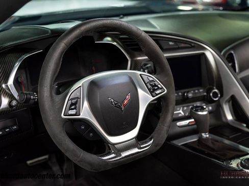 Used 2016 Chevrolet Corvette Z06 w/ 3LZ Preferred Equipment Group image 20