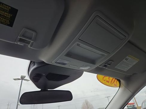 Used 2025 Ford Escape Active image 27