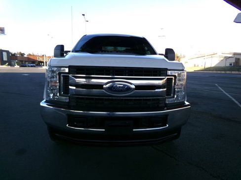 Used 2019 Ford F250 XL w/ STX Appearance Package image 3