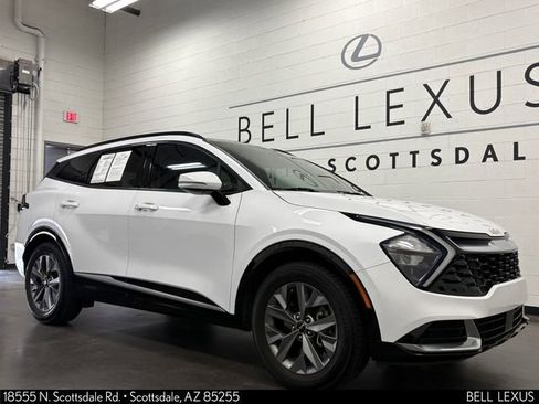 Used 2023 Kia Sportage SX FWD image 2