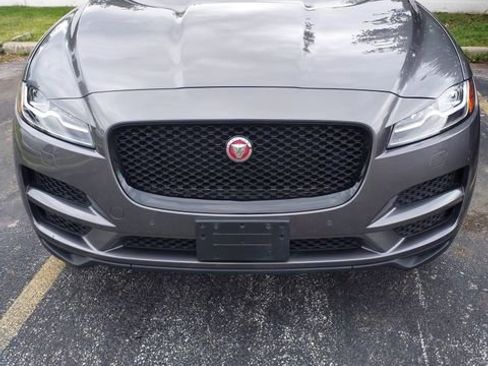 Used 2018 Jaguar F-PACE Prestige AWD/4WD image 1