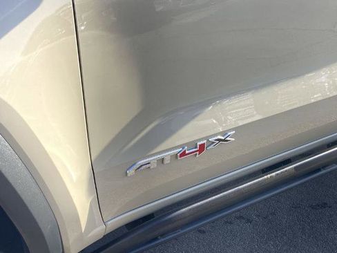 Used 2024 GMC Canyon AT4X image 27
