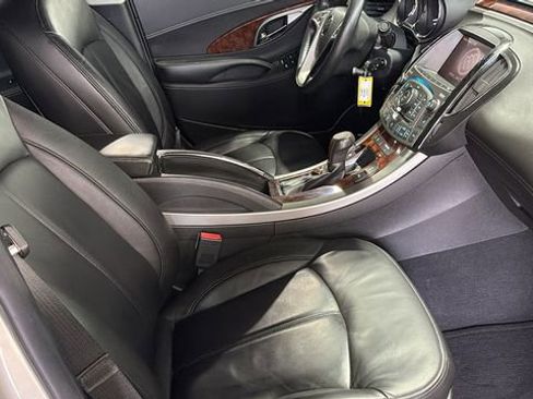 Used 2011 Buick LaCrosse CXL w/ Driver Confidence Package FWD image 12