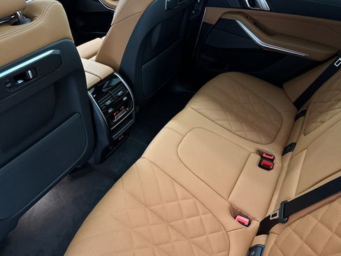 Used 2026 BMW X5 sDrive40i w/ Premium Package image 14