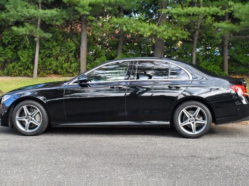 Used 2018 Mercedes-Benz E 300 E 300 image 5