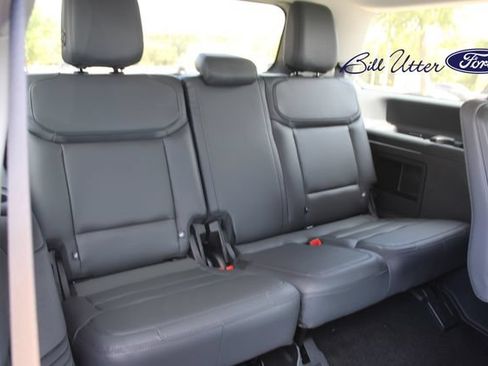 New 2027 Ford Expedition Active RWD image 12