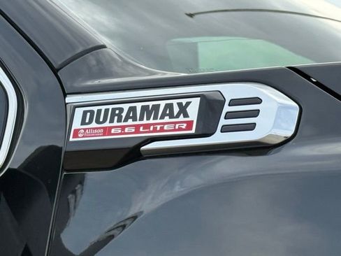 Used 2024 GMC Sierra 2500 Denali w/ Denali Reserve Package image 10