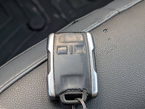 Used 2015 Chevrolet Colorado Z71 AWD/4WD image 28