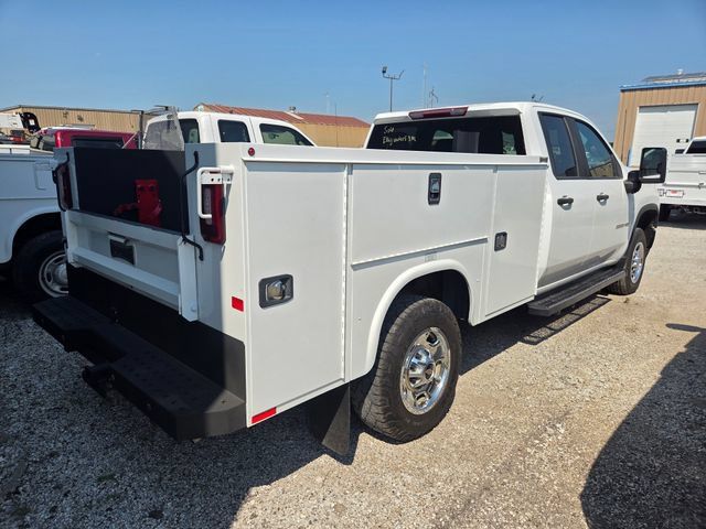 Used 2022 Chevrolet Silverado 2500 W/T w/ WT Convenience Package AWD/4WD image 2