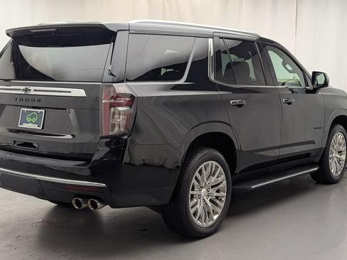 Used 2023 Chevrolet Tahoe Premier w/ Premium Package 2 AWD/4WD image 5