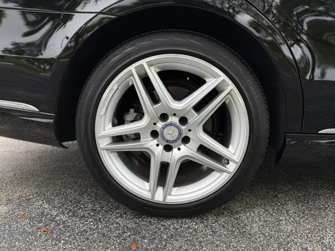 Used 2014 Mercedes-Benz E 350 4MATIC Wagon w/ Premium 1 Package image 14