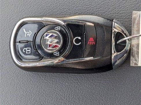 Used 2023 Buick Enclave Essence w/ Experience Buick Package image 39