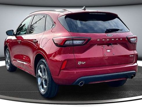 Used 2024 Ford Escape ST-Line w/ Tech Pack #1 AWD/4WD image 4