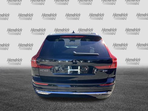 Certified 2023 Volvo XC60 B5 Plus w/ Climate Package image 9