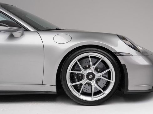 Used 2024 Porsche 911 GT3 RWD image 12