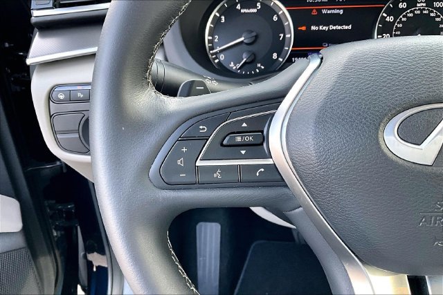 Used 2024 INFINITI QX50 Luxe FWD image 18