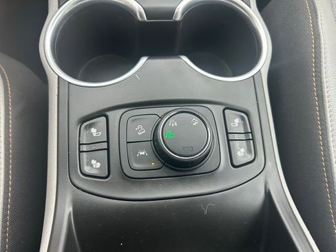 Used 2019 GMC Terrain SLT w/ Preferred Package image 30