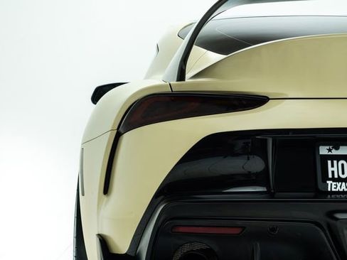 Used 2020 Toyota Supra Premium w/ Driver Assist Package image 19