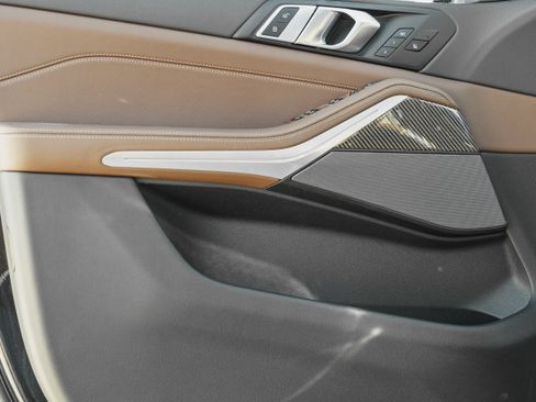 Used 2026 BMW X5 M60i image 22