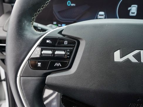 Used 2024 Kia EV6 GT-Line image 28