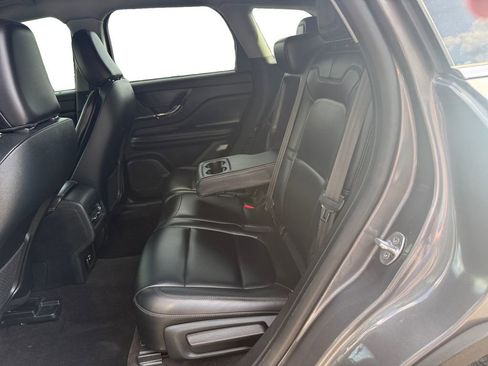 Used 2021 Lincoln Corsair Standard image 13