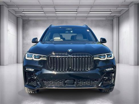 Used 2022 BMW X7 M50i w/ Dynamic Handling Package AWD/4WD image 8