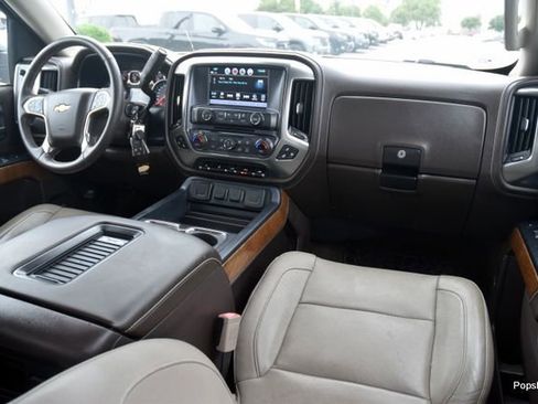 Used 2018 Chevrolet Silverado 1500 LTZ w/ Texas Edition RWD image 16