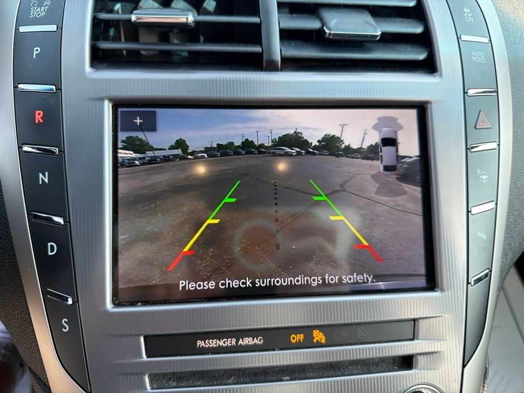 Used 2020 Lincoln MKZ Reserve w/ Luxury Package FWD image 19