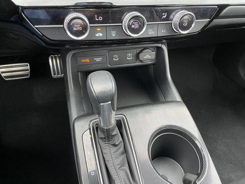 Certified 2025 Honda Civic Sport image 18