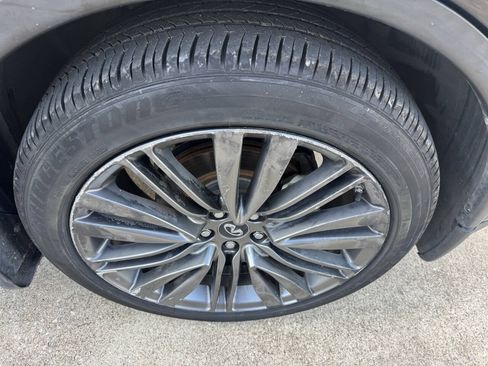 Used 2017 INFINITI QX70 2WD w/ Limited Package image 34