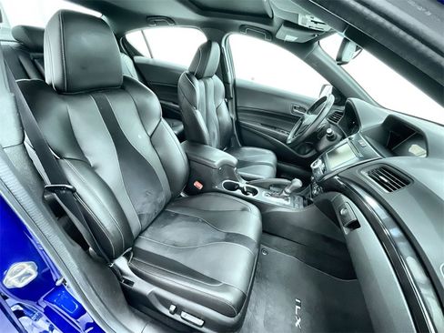 Used 2019 Acura ILX w/ Premium & A-SPEC Package image 28