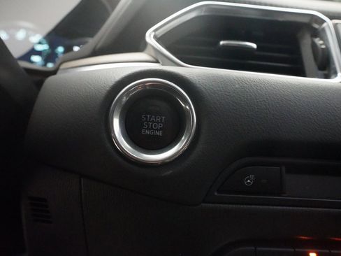 Used 2019 MAZDA CX-5 Signature image 31