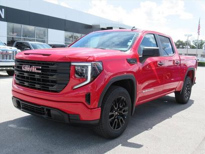 New 2026 GMC Sierra 1500 Pro w/ Graphite Edition