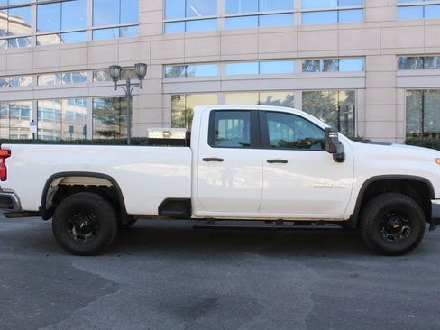 Used 2022 Chevrolet Silverado 2500 W/T w/ WT Fleet Convenience Package image 6