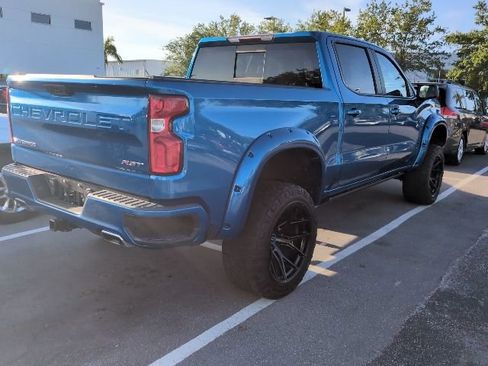 Used 2022 Chevrolet Silverado 1500 RST w/ Convenience Package II image 2