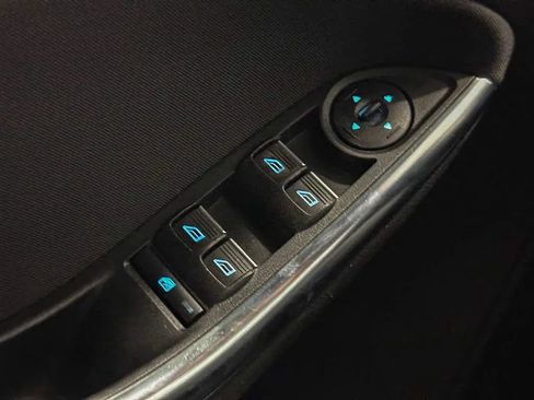 Used 2018 Ford Focus ST FWD image 24