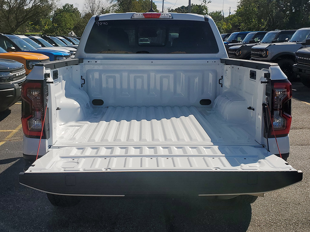 New 2026 Ford Ranger XLT w/ Black Appearance Package AWD/4WD image 9